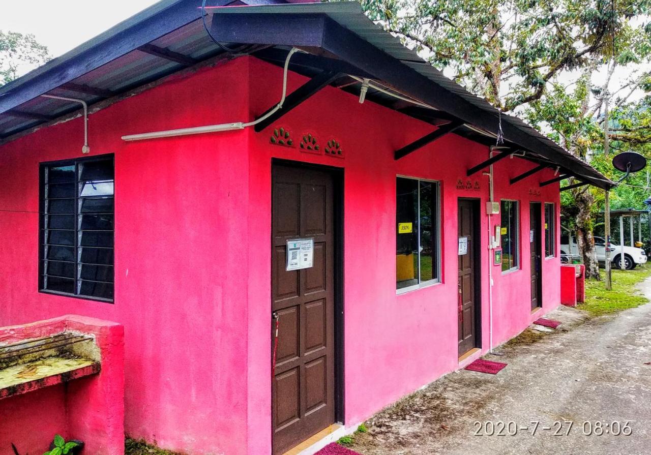 Lopoh Waterfront Budget Chalets Βίλα Hulu Langat Εξωτερικό φωτογραφία