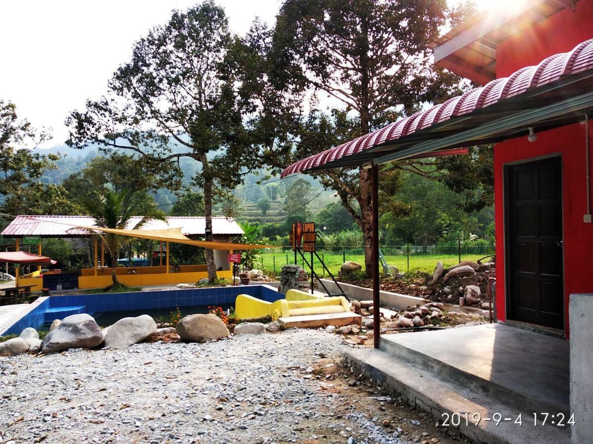 Lopoh Waterfront Budget Chalets Βίλα Hulu Langat Εξωτερικό φωτογραφία